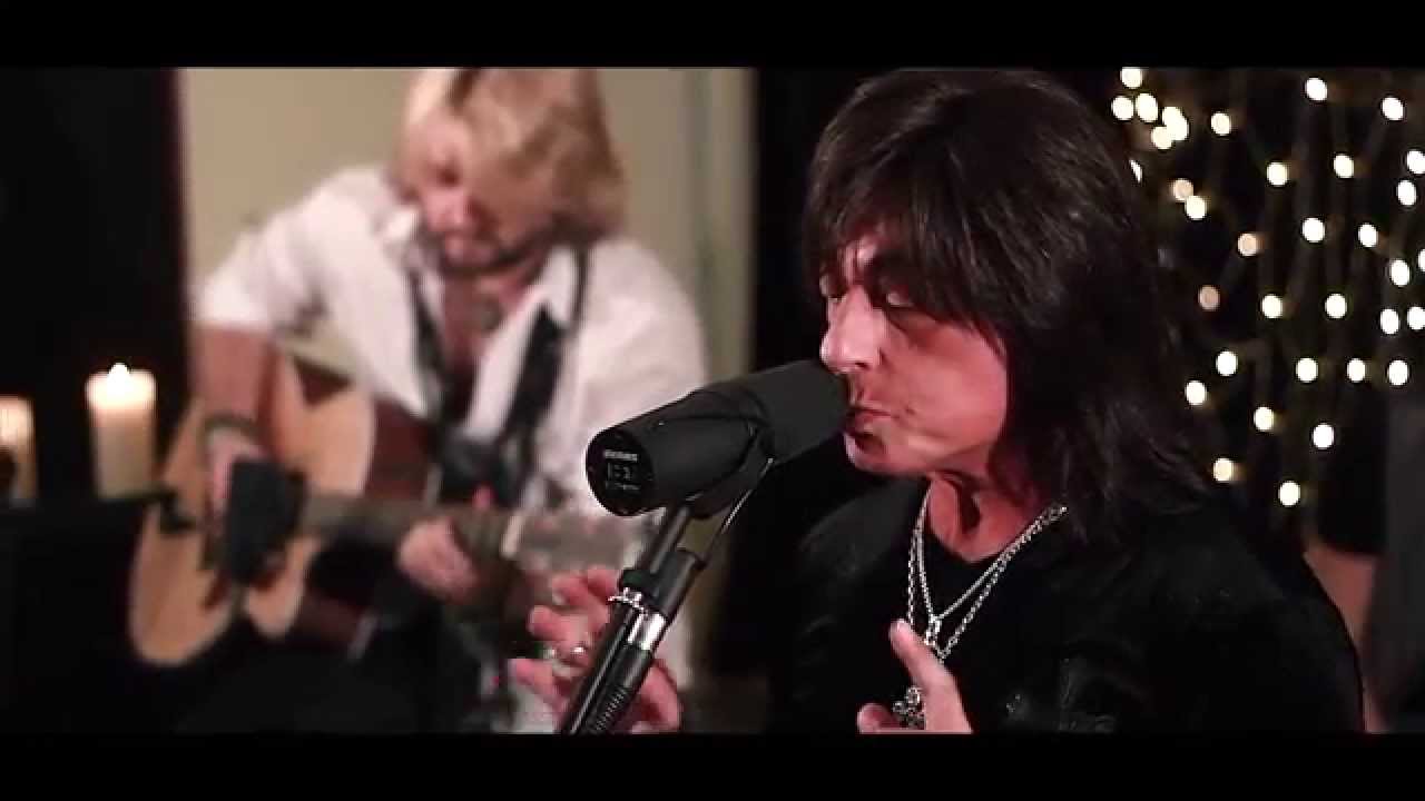 Joe Lynn Turner - Acoustic In Glasgow - Moondance