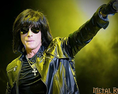 SUNDAY 3RD APRIL. Joe Lynn Turner - Petersburg