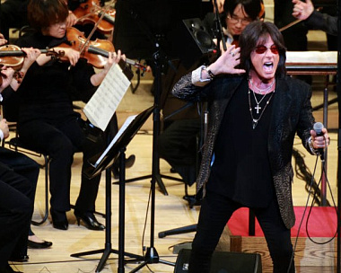 Joe Lynn Turner  with The Nagoya Philharmonic Orchestra